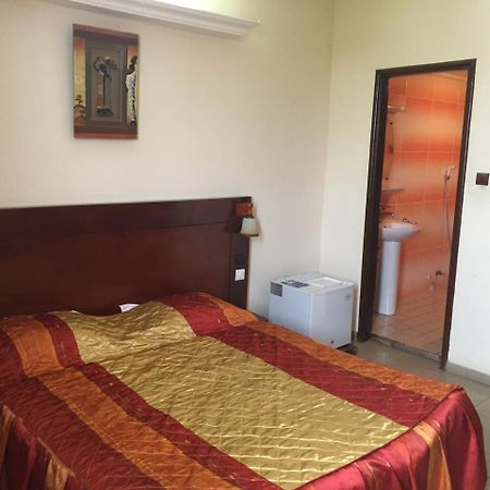 Hotel Lumiere Akwa 杜阿拉 外观 照片